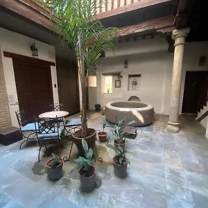 casa-de-gaitan.besthotelstoledo.com/